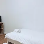 Komfortable In Zentral Mit Kompletter Ausstattung * Kiel