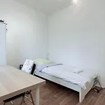 Komfortable In Zentral Mit Kompletter Ausstattung Appartamento Kiel