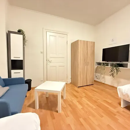 Apartment Komfortable Unterkuenfte In Zentral & Voll Ausgestattet Fuer Geschaeftsreisende Kiel