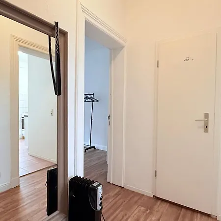 Komfortable Unterkuenfte In Zentral & Voll Ausgestattet Fuer Geschaeftsreisende Apartment Kiel