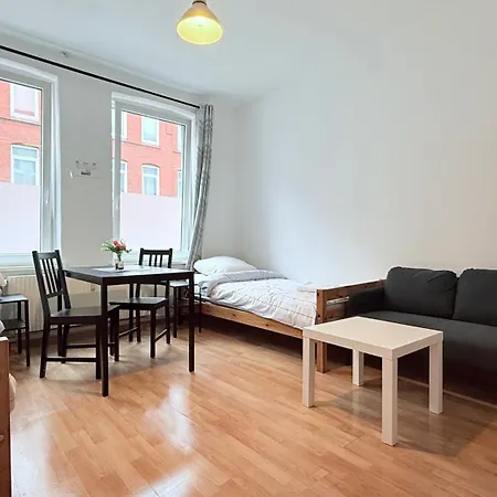 Komfortable Unterkuenfte In Zentral & Voll Ausgestattet Fuer Geschaeftsreisende Apartment Kiel