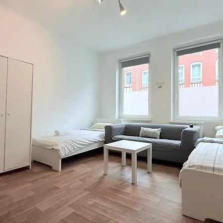 Komfortable Unterkuenfte In Zentral & Voll Ausgestattet Fuer Geschaeftsreisende Apartment Kiel