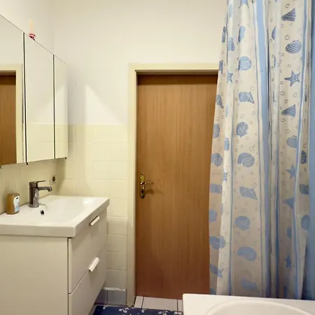 Apartment Komfortable Unterkuenfte In Zentral & Voll Ausgestattet Fuer Geschaeftsreisende Kiel