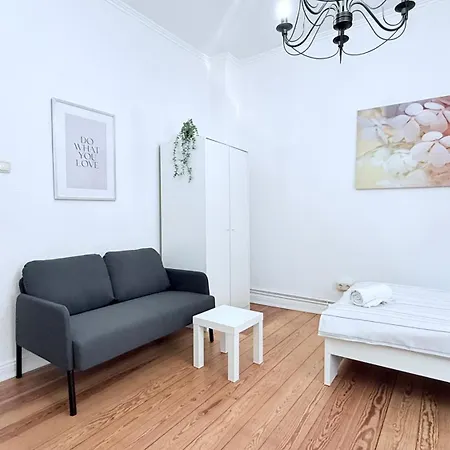 Apartment Komfortable Unterkuenfte In Zentral & Voll Ausgestattet Fuer Geschaeftsreisende