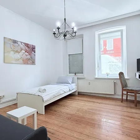 Komfortable Unterkuenfte In Zentral & Voll Ausgestattet Fuer Geschaeftsreisende Apartment Kiel