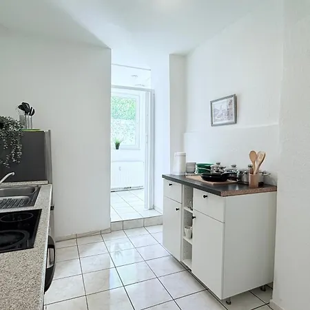 Komfortable Unterkuenfte In Zentral & Voll Ausgestattet Fuer Geschaeftsreisende Apartment *
